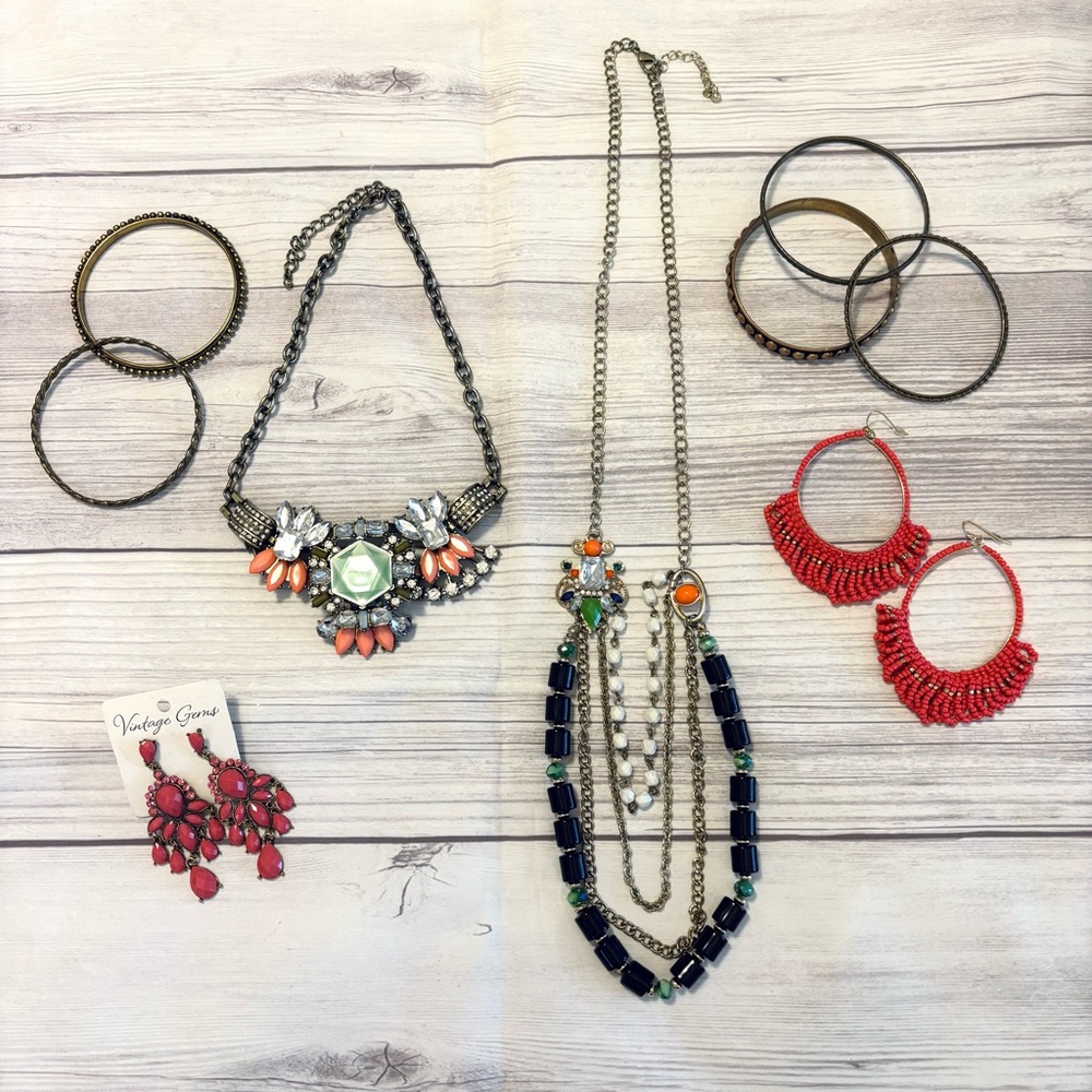 Lot of 9 Mint and Coral Pink Statement Jewelry Necklaces Earrings Bangles